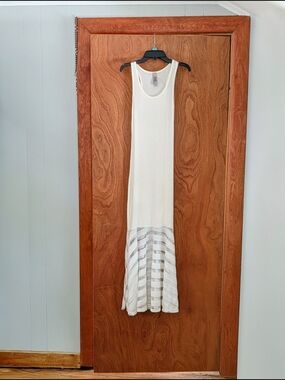 go couture sleeveless maxi stripe dress Sleeveless Maxi Stripe Dress (Women)